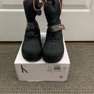 Kids black and orange snow boots-worn 2x. New condition.